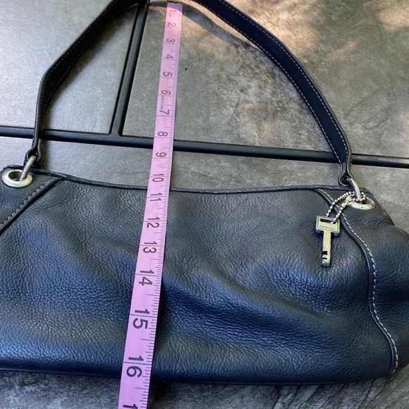 Vintage Fossil leather shoulder bag - Picture 6 of 9